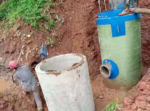 印尼一体化提升泵安装现场
